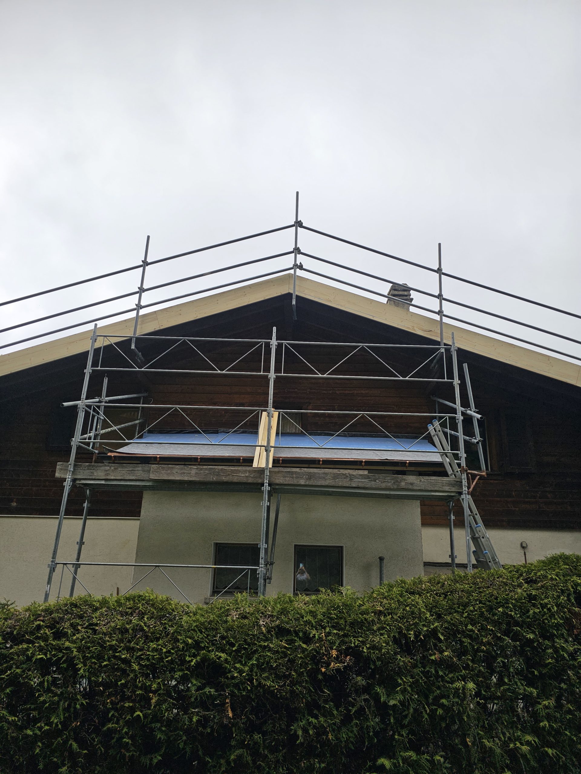 Tuiles solaires + pompe à chaleur, rénovation de toiture - Valais - photo 15