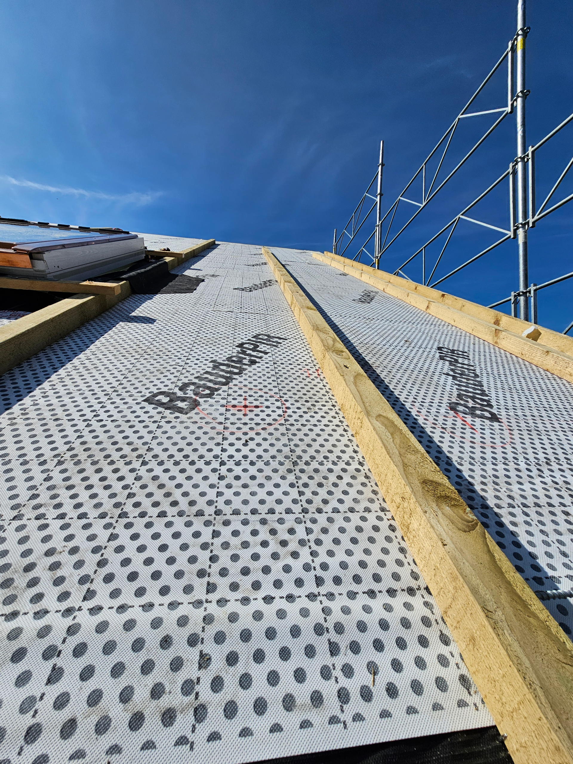 Installation photovoltaïque, pompe à chaleur et rénovation de toiture - Yverdon, Vaud - photo 6