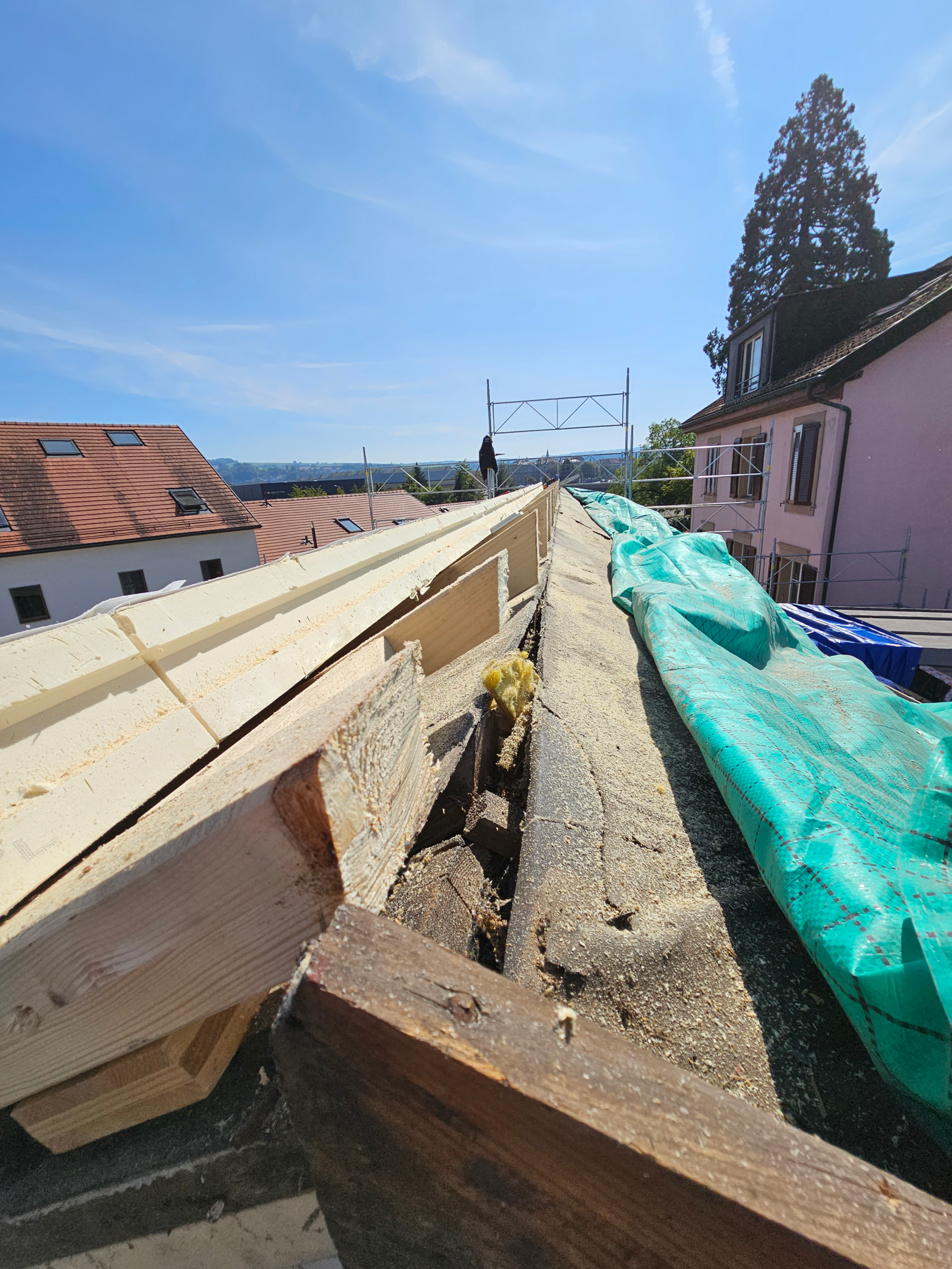 Installation photovoltaïque, pompe à chaleur et rénovation de toiture - Yverdon, Vaud - photo 10