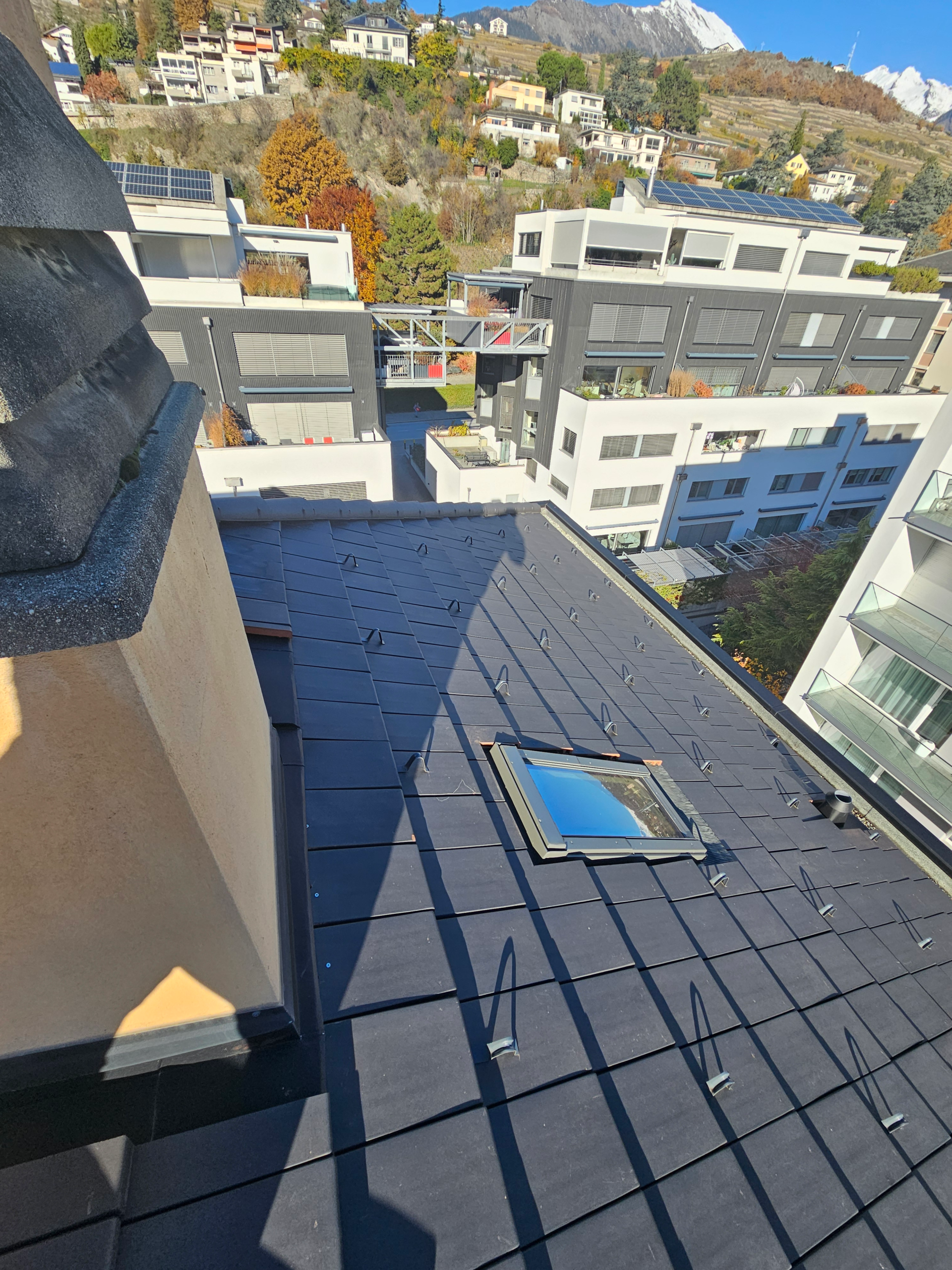 Installation de 92 panneaux 425 Wc - Sion, Valais - photo 3