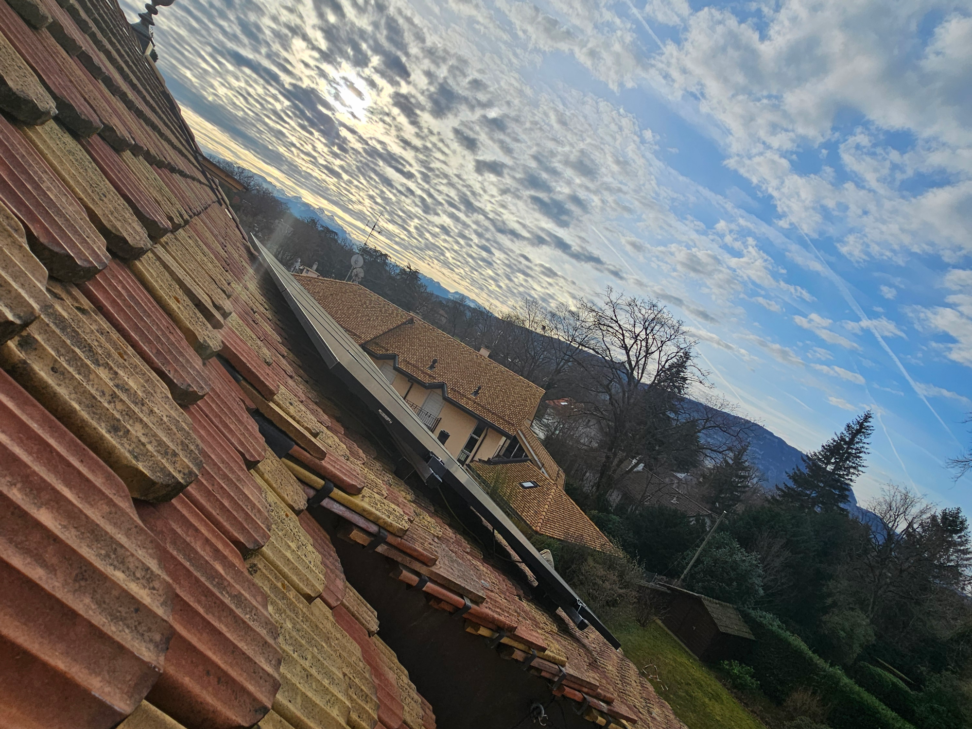 Installation de panneaux photovoltaïques - Vandœuvres, Genève