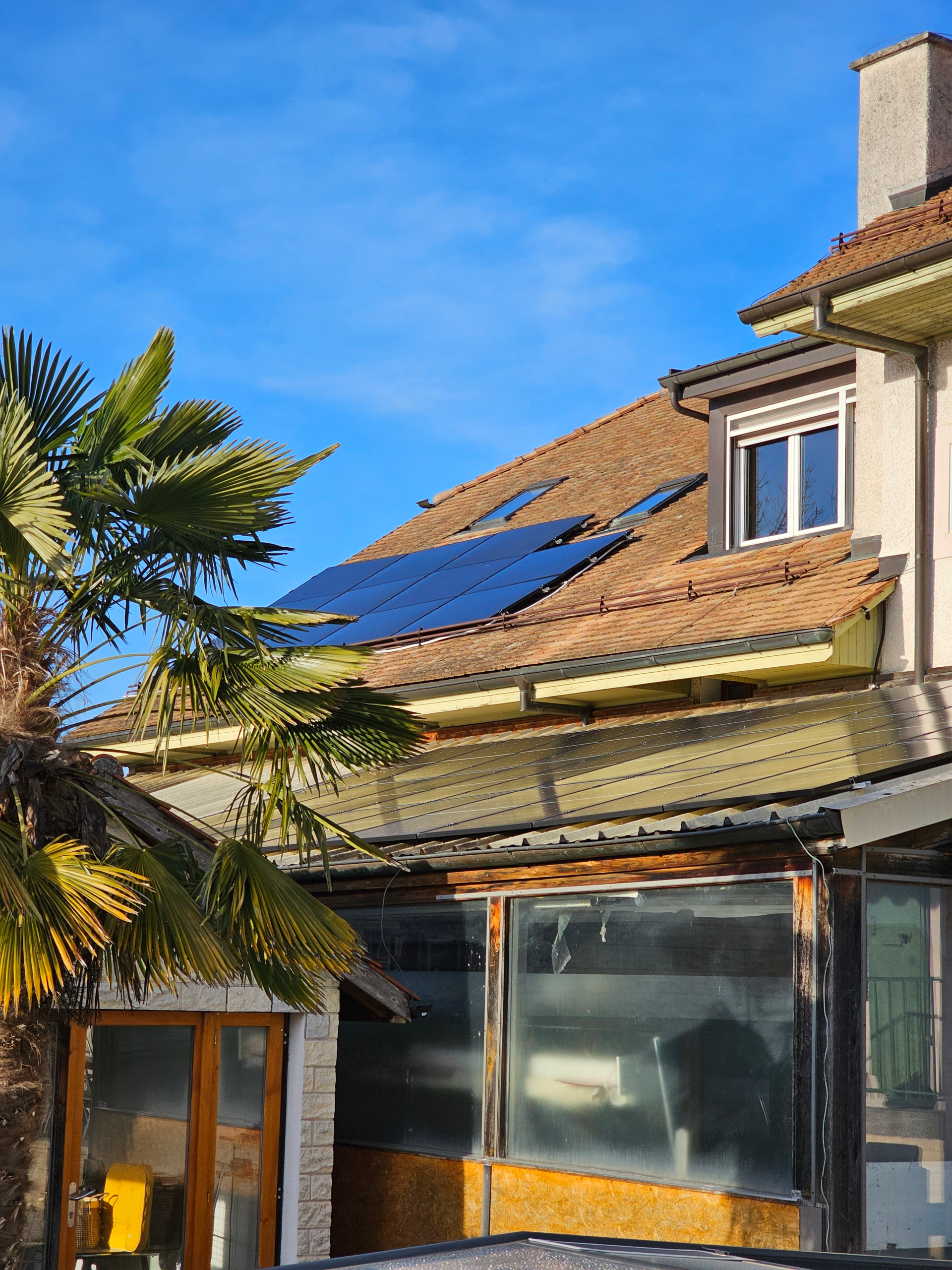 Installation de panneaux solaires 16,01 kWp - Crissier, Vaud - photo 3