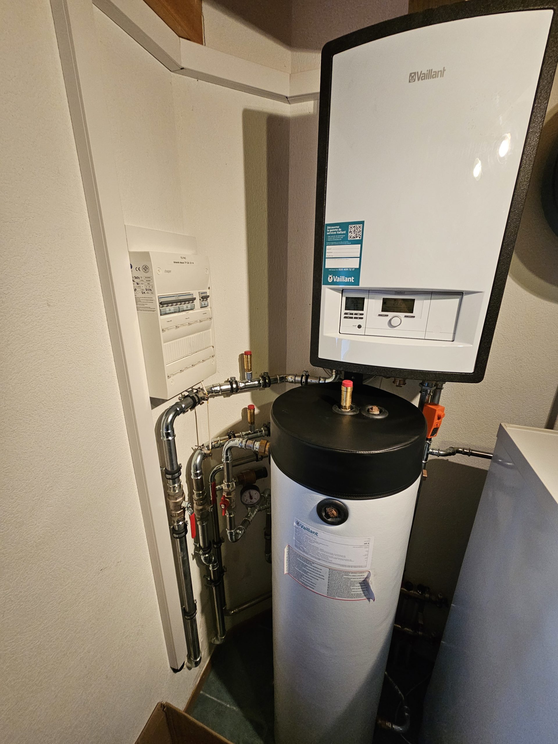 Installation d'une pompe à chaleur - Marly, Fribourg - photo 7