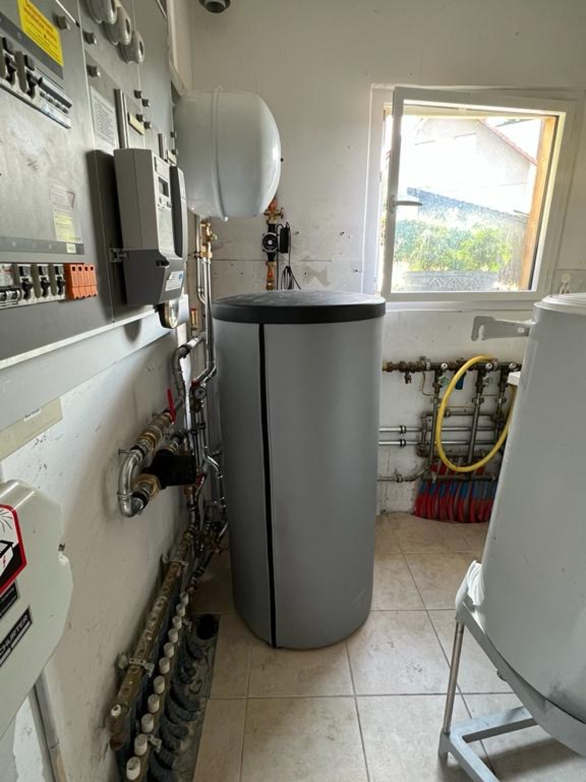 Installation d'une pompe à chaleur - Yverdon-les-Bains, Vaud - photo 2