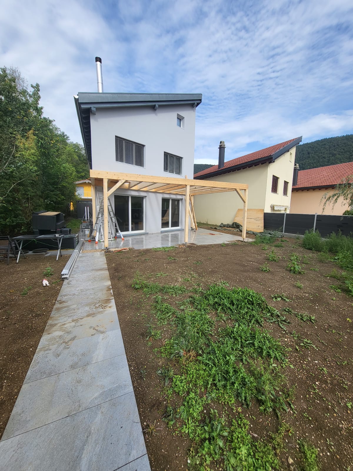 Installation photovoltaïque et pergola en bois - Villiers, Neuchâtel - photo 3