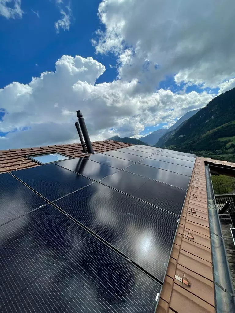 Installation de 58 panneaux solaires photovoltaïques