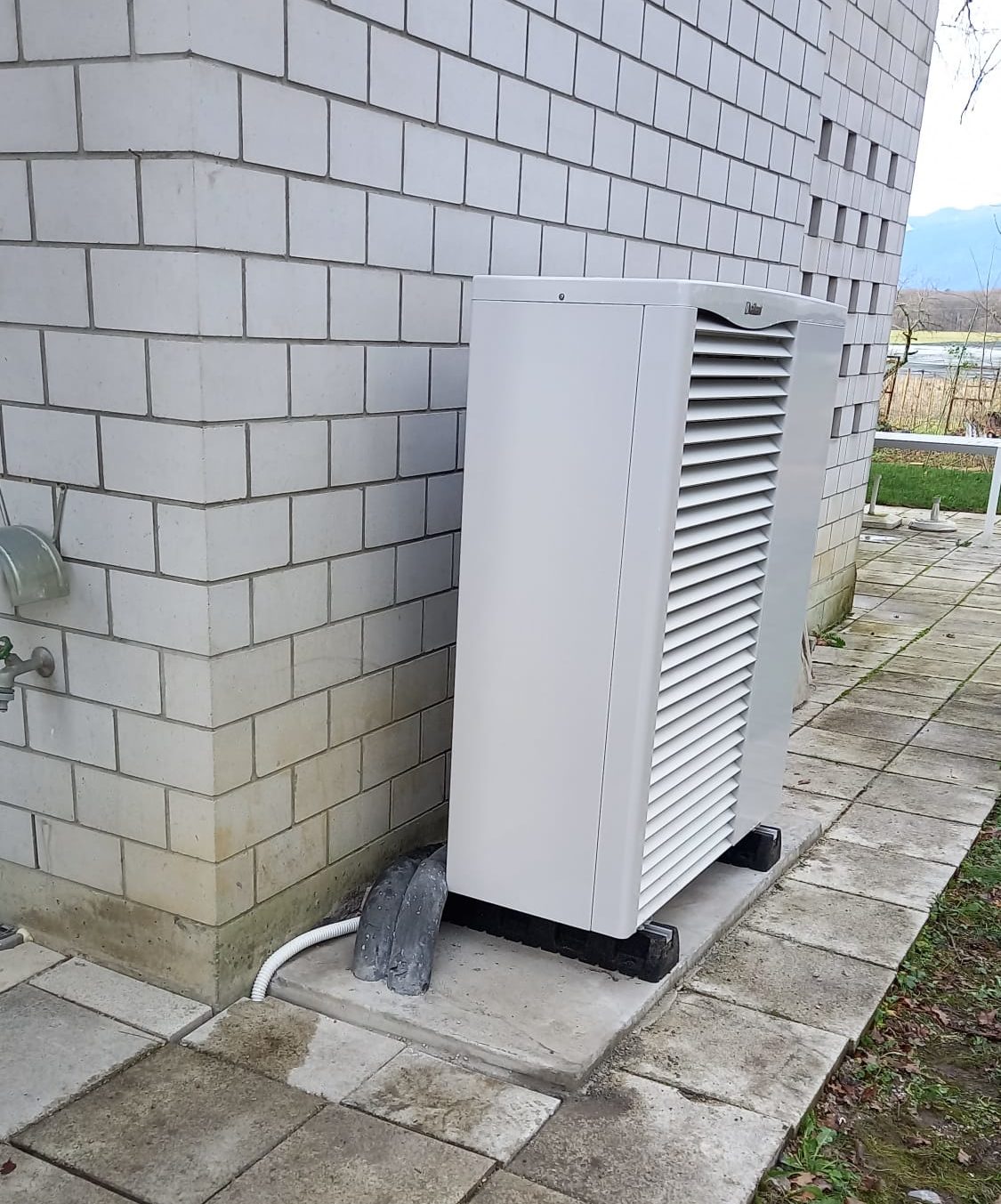 Installation d'une pompe à chaleur - Versoix, Genève