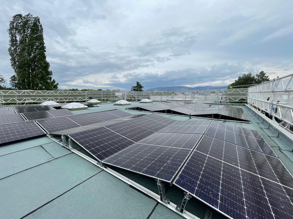 Installation photovoltaïque RB Auto - Meyrin, Genève - photo 3