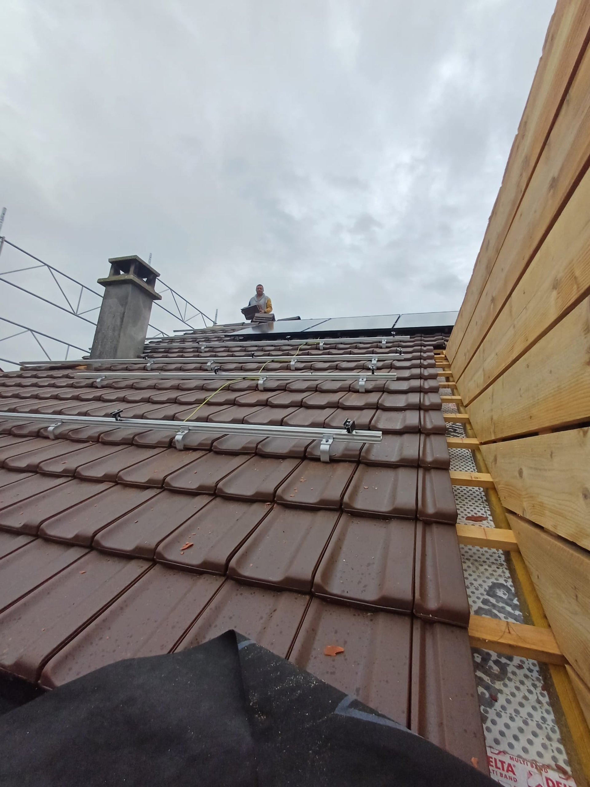 Installation photovoltaïque, pompe à chaleur et rénovation de toiture - Yverdon, Vaud - photo 19