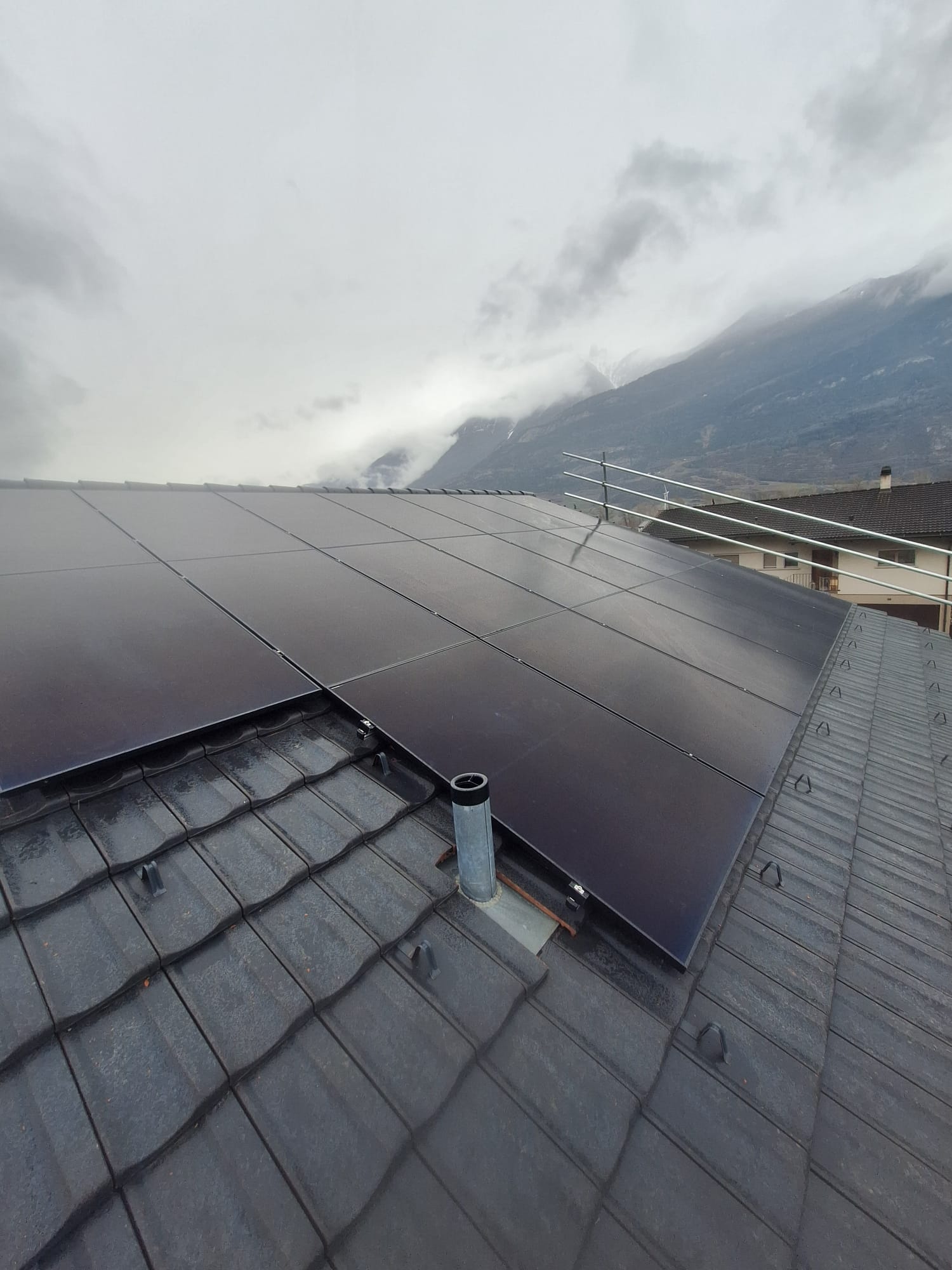 Installation photovoltaïque - Saillon, Valais