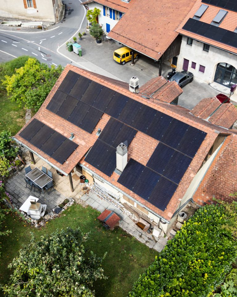Installation photovoltaïque - Agassis, Bavois, Vaud - photo 2