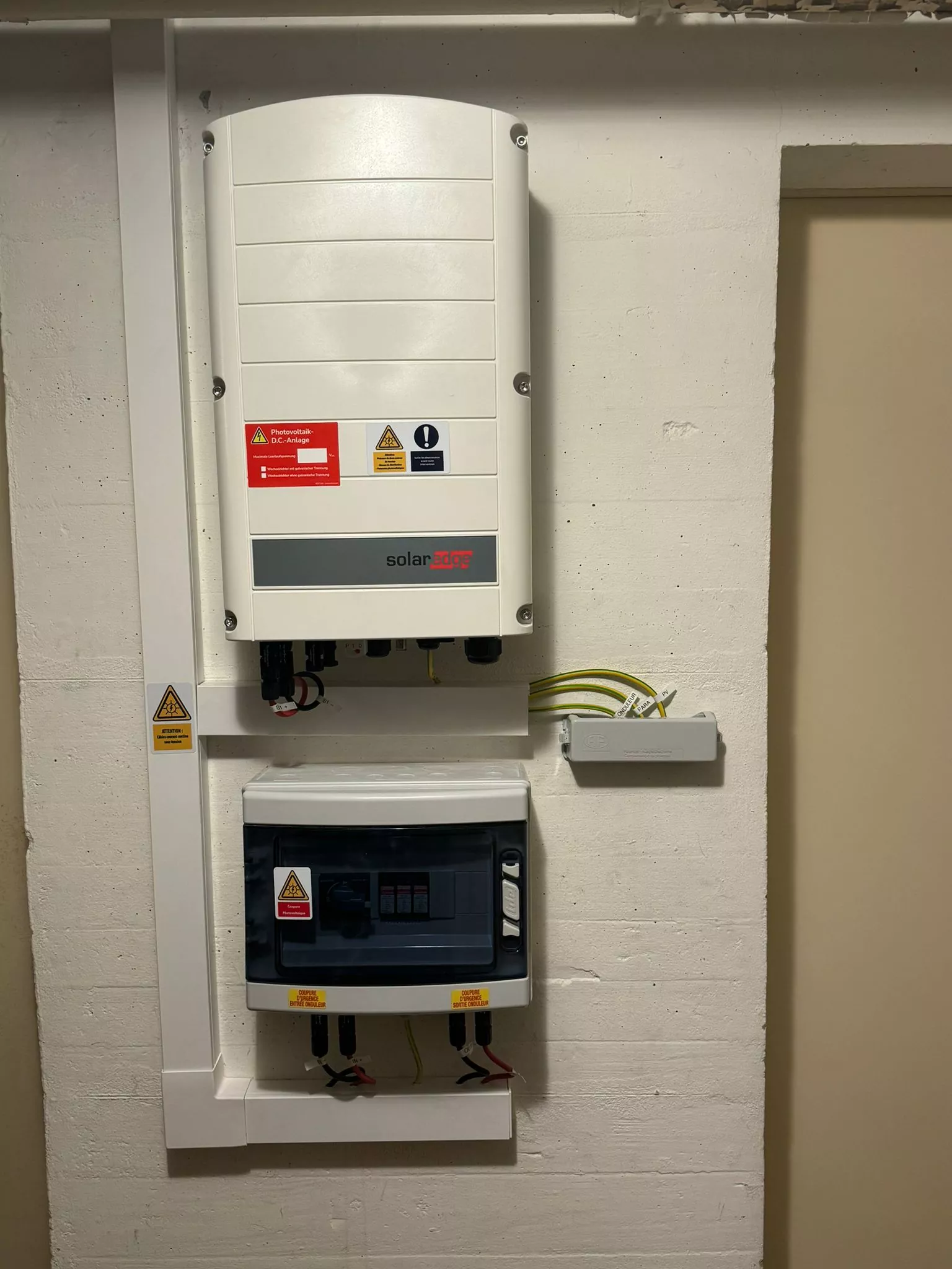Installation de 18 panneaux SunPower - Veyrier, Genève - photo 2